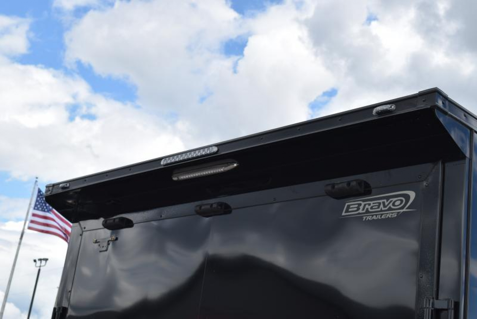 New BRAVO 8.5x24 SCOUT PERFORMANCE ENCLOSED RACE TRAILER *MIDNIGHT EDITION*