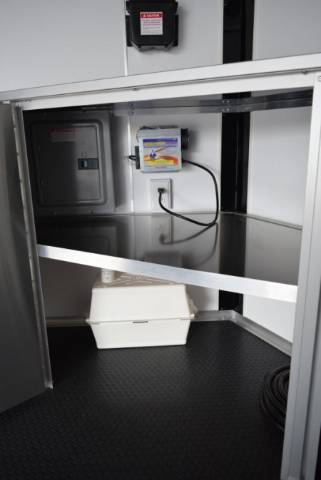 New BRAVO 8.5x24 SCOUT PERFORMANCE ENCLOSED RACE TRAILER *MIDNIGHT EDITION*