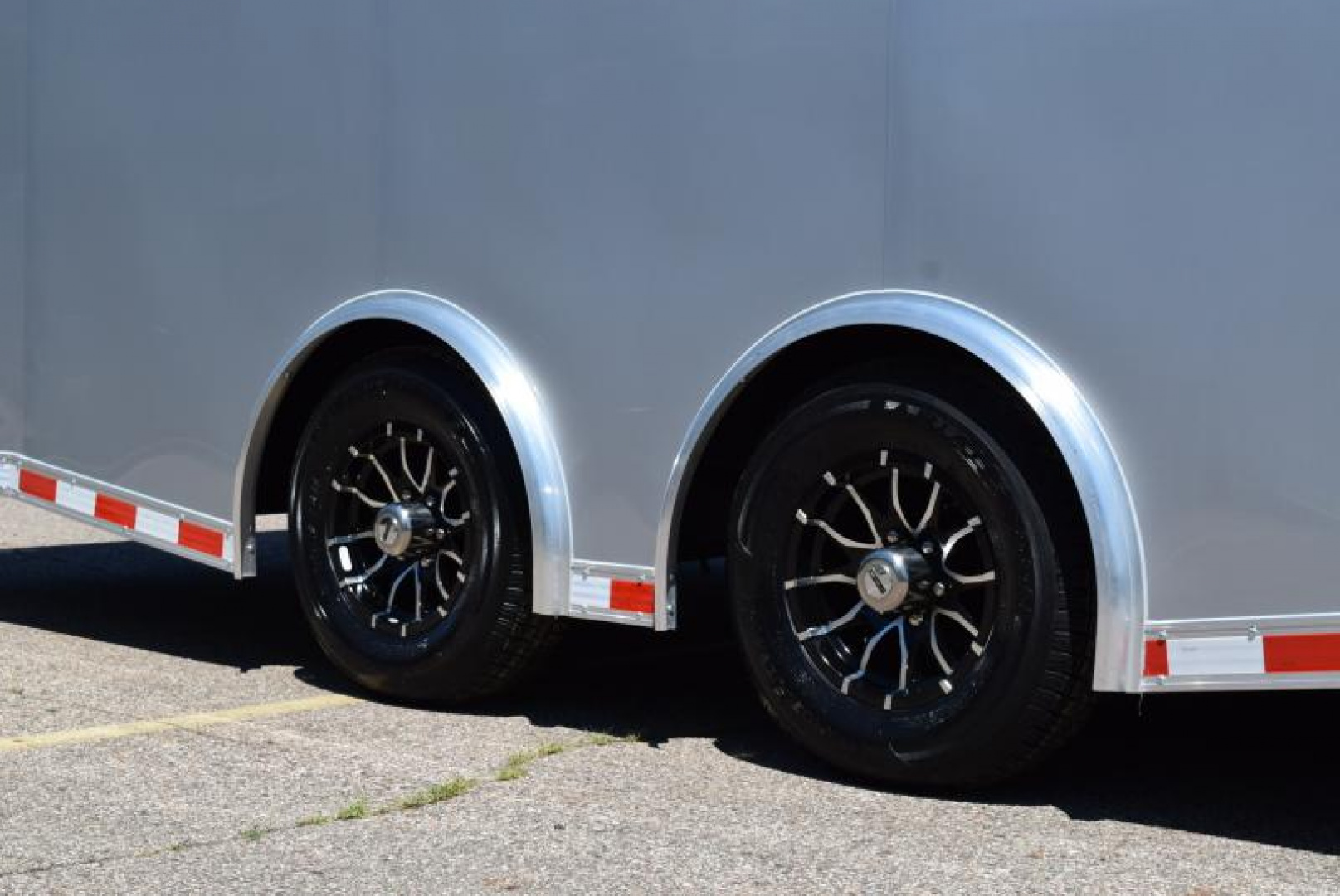 New BRAVO STAR 8.5x24 ENCLOSED CAR HAULER