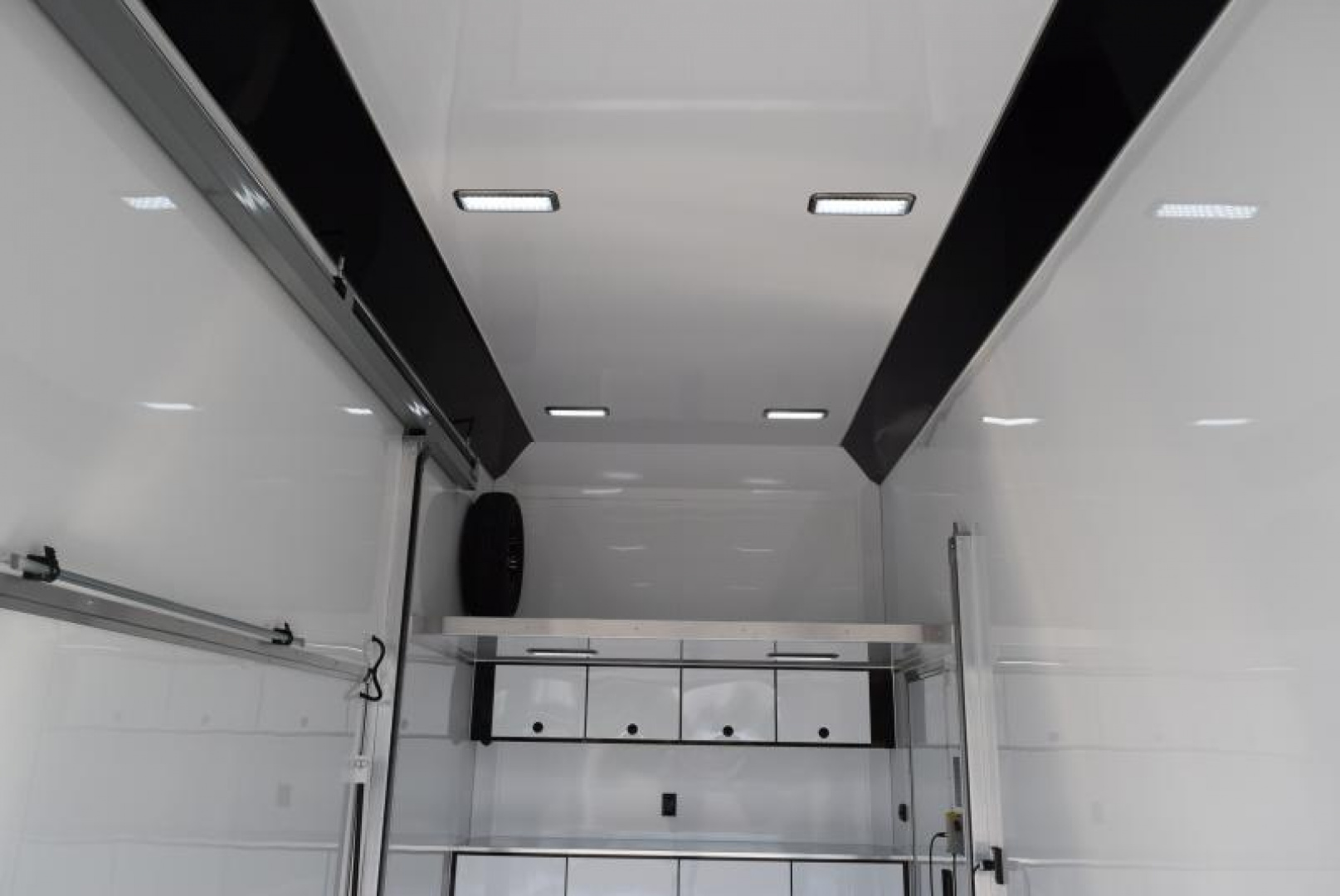 New ATC 8.5x24' ROM 800 STACKER RACE HAULER