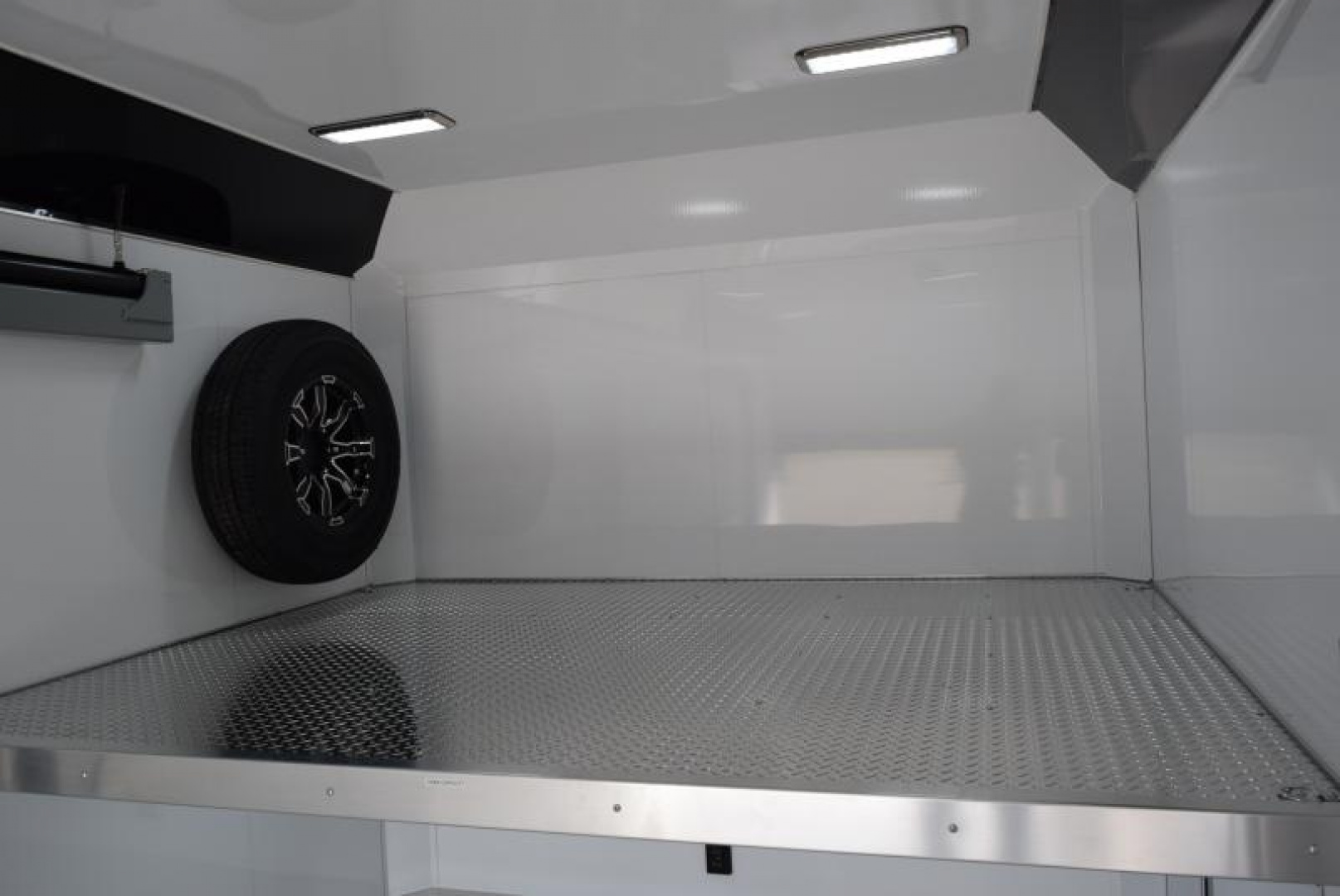 New ATC 8.5x24' ROM 800 STACKER RACE HAULER