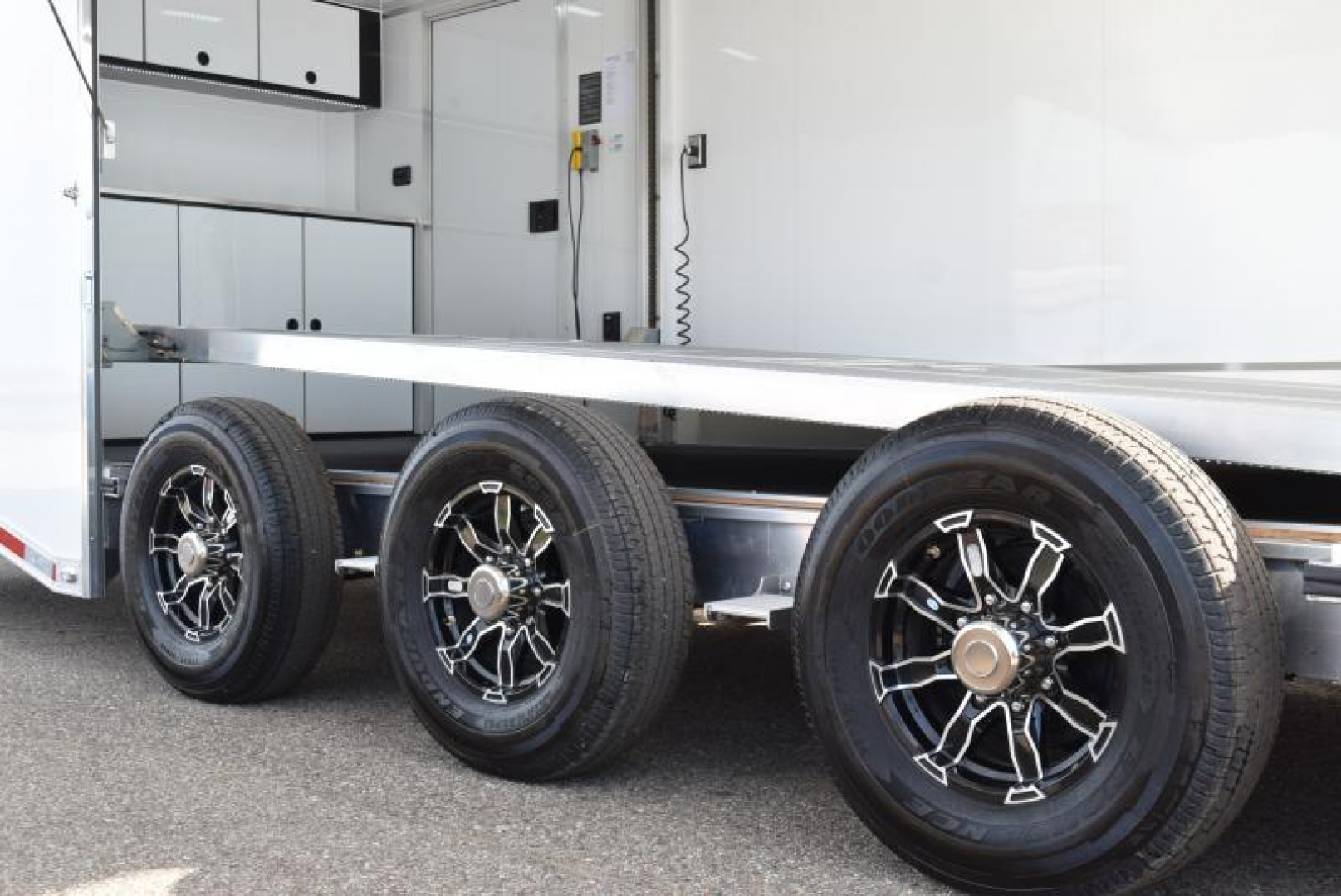 New ATC 8.5x24' ROM 800 STACKER RACE HAULER