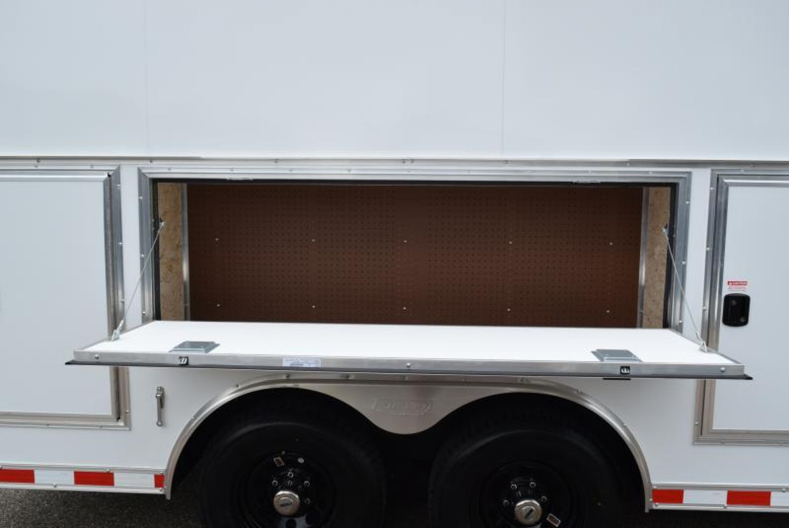 New BRAVO STAR 8.5x16 PRO SERIES CONTRACTOR TRAILER w/ REAR DOUBLE DOORS