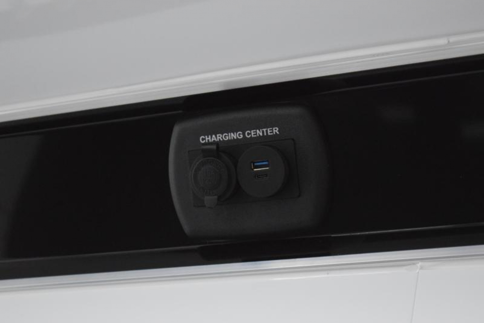 New ATC 8.5x20 ROM 550 RACE TRAILER