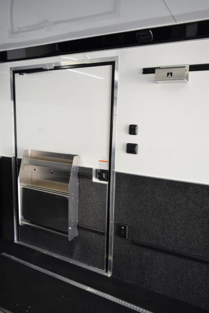 New ATC 8.5x28 ROM 550 PREMIER RACE TRAILER