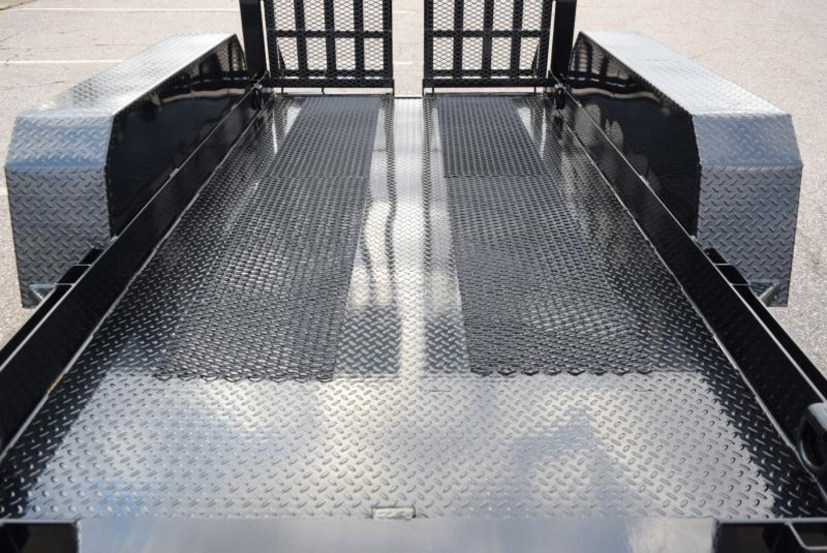 New BND 5x10 SCISSOR LIFT TRAILER w/ 5200LB AXLES