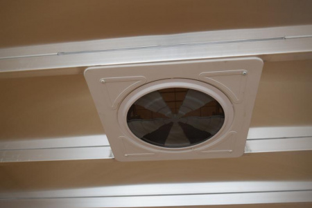 New ATC 8.5x28' ROM 400 CAR HAULER w/ PREMIUM ESCAPE DOOR