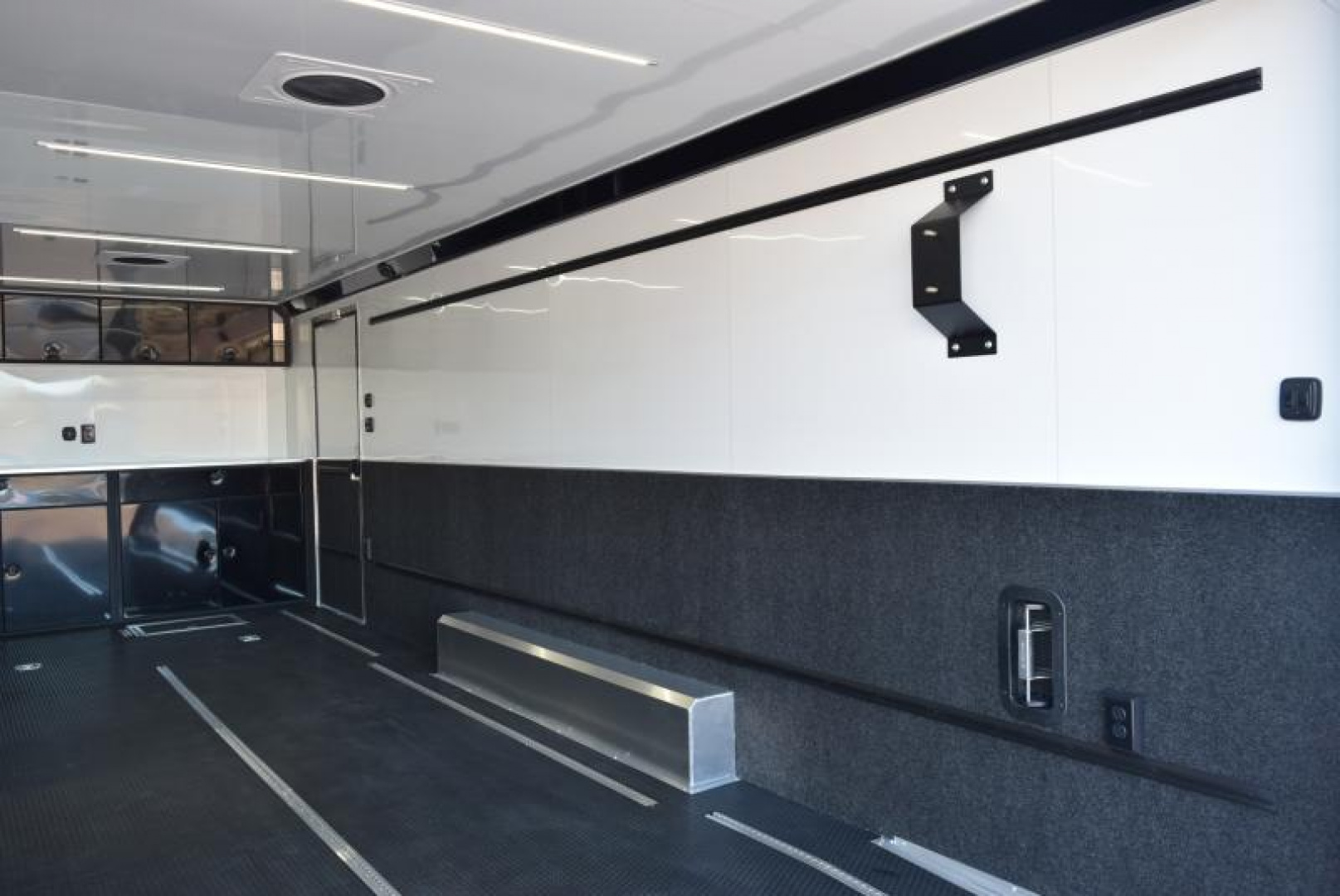 New ATC 8.5x24 ROM 550 PREMIER RACE TRAILER