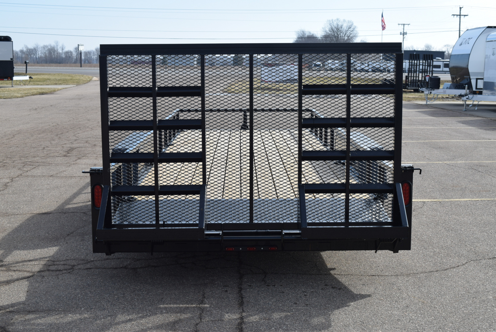 New BND 7x20 LANDSCAPE UTILITY TRAILER w/ 5200LB AXLES AND HD REAR RAMP GATE