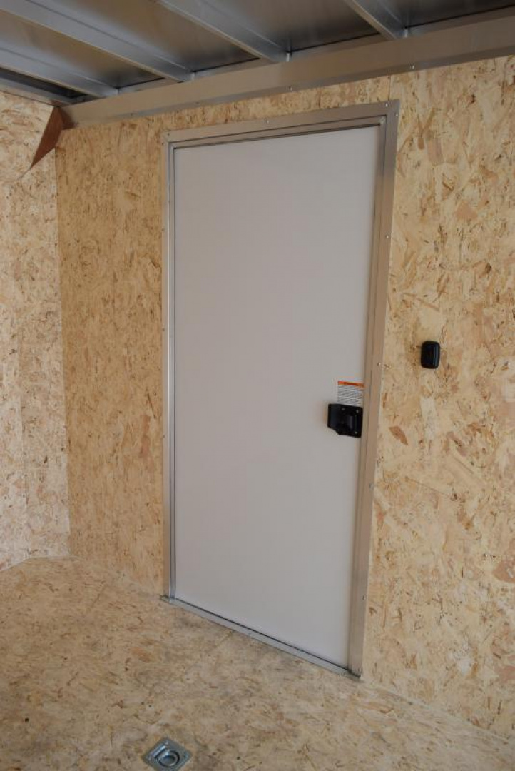 New ATC 8.5x20' ROM 400 CAR HAULER w/ PREMIUM ESCAPE DOOR