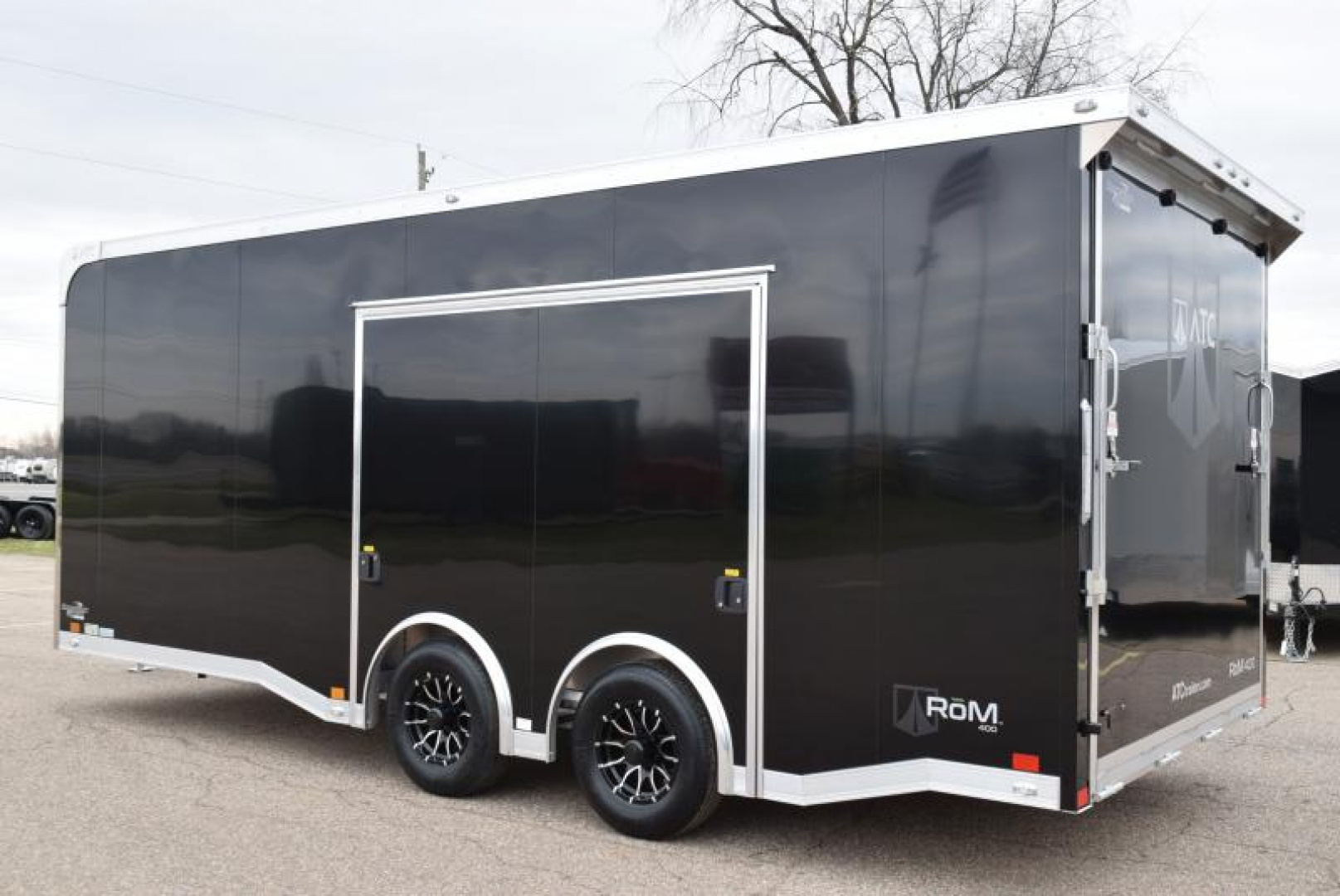 New ATC 8.5x20' ROM 400 CAR HAULER w/ PREMIUM ESCAPE DOOR