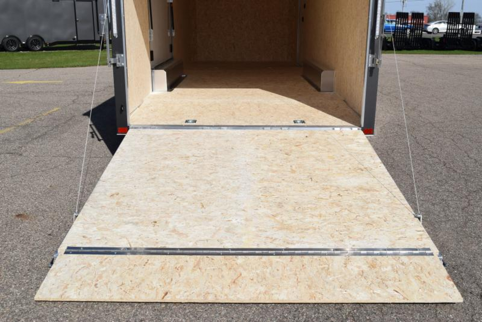 New ATC 8.5x24' ROM 400 CAR HAULER w/ PREMIUM ESCAPE DOOR