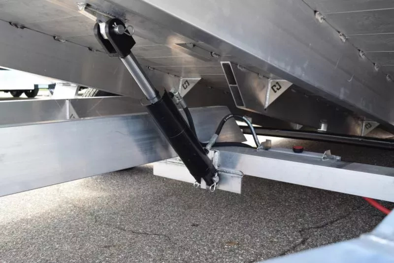 New SPORT HAVEN 18' PREMIUM TILT BED CAR HAULER - 7K GVWR