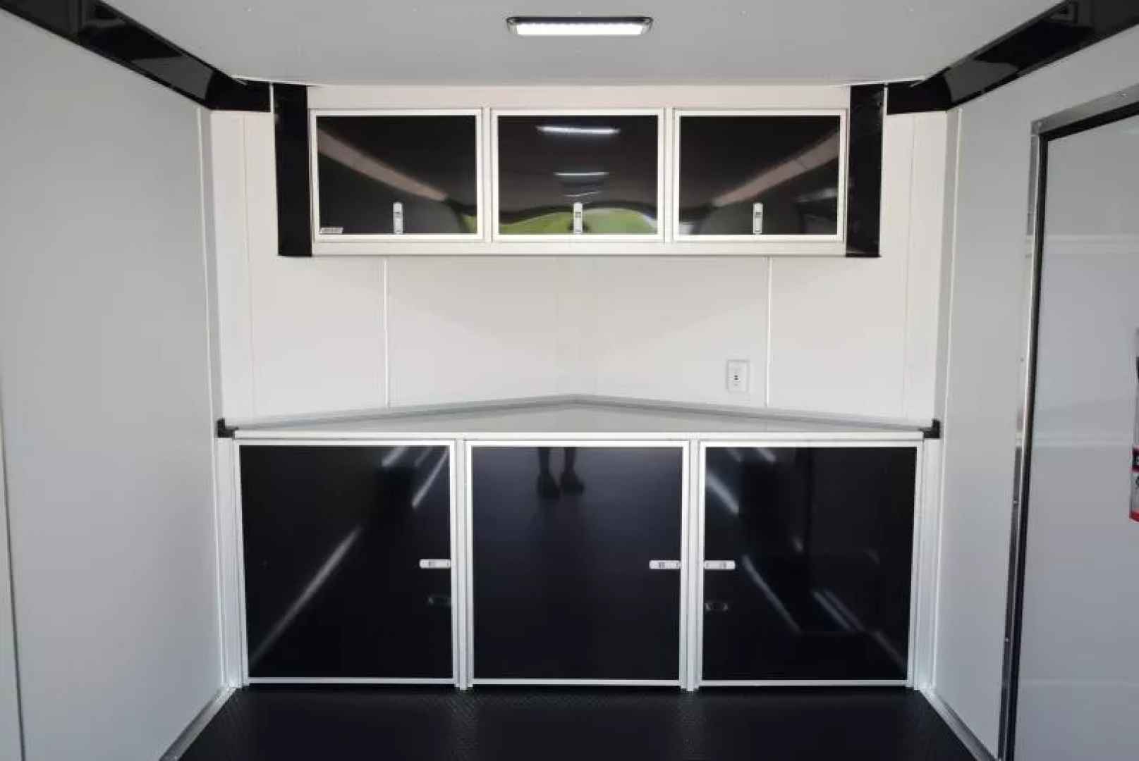 New BRAVO 8.5x20 SCOUT PERFORMANCE ENCLOSED RACE TRAILER *MIDNIGHT EDITION*