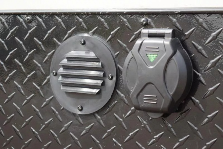 New BRAVO 8.5x20 SCOUT PERFORMANCE ENCLOSED RACE TRAILER *MIDNIGHT EDITION*