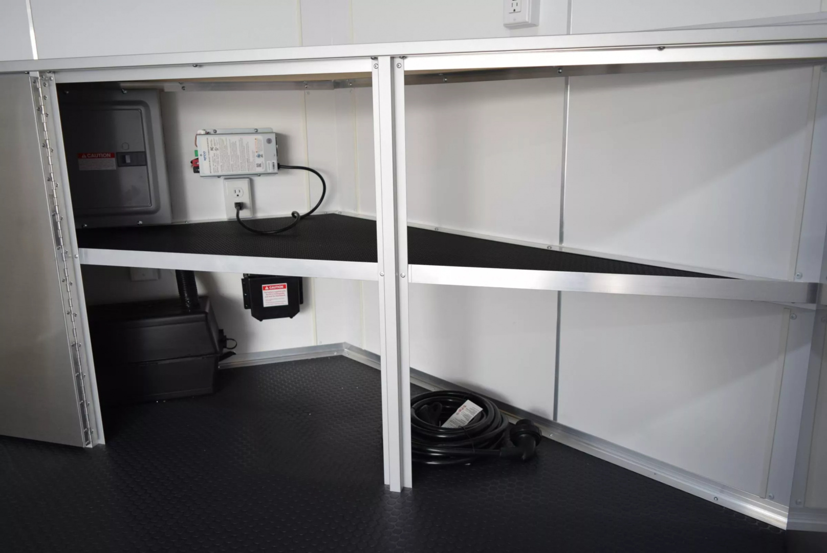 New BRAVO 8.5x24 SCOUT PERFORMANCE ENCLOSED RACE TRAILER *MIDNIGHT EDITION*