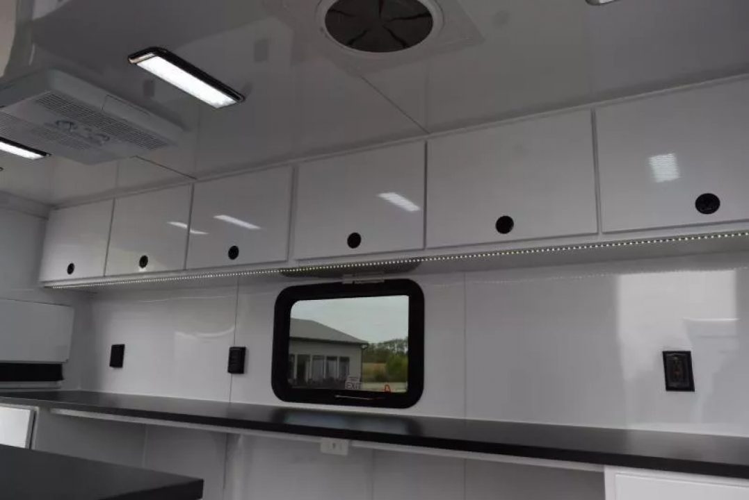 New ATC PRO300 7x12 FIBER OPTIC SPLICING TRAILER w/4.5k GENERATOR