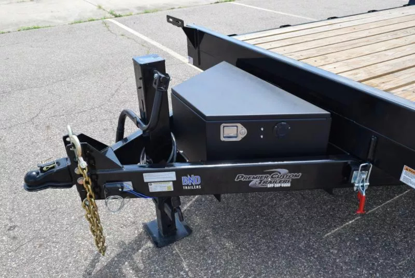 New BND 22' POWER TILT BED 14K EQUIPMENT TRAILER