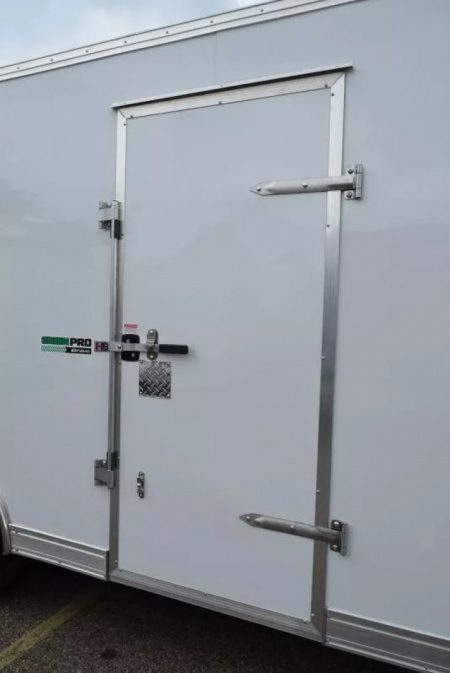 New BRAVO STAR 8.5x18 GREENPRO ENCLOSED LANDSCAPE CARGO TRAILER w/ POLYCOR EXTERIOR