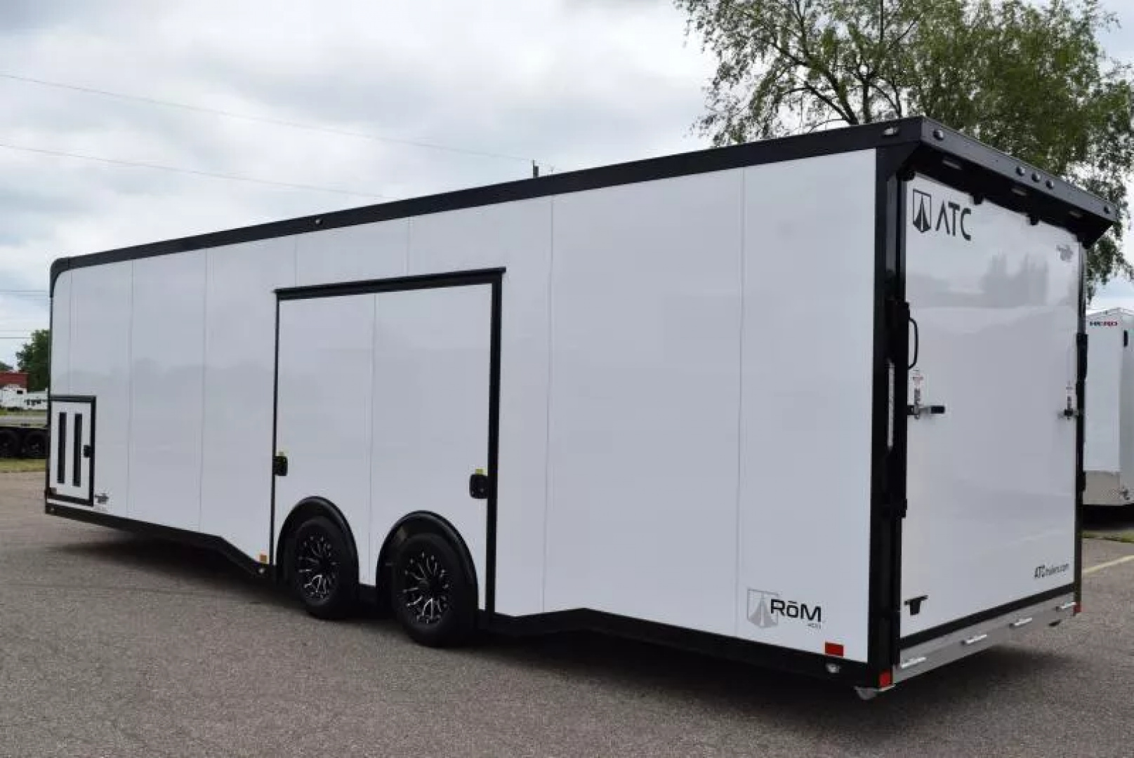 New ATC 8.5x28' ROM 400 RACE HAULER *PREMIER PACKAGE* w/ PREMIUM ESCAPE DOOR