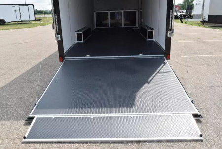 New BRAVO 8.5x24 SCOUT PERFORMANCE ENCLOSED RACE TRAILER