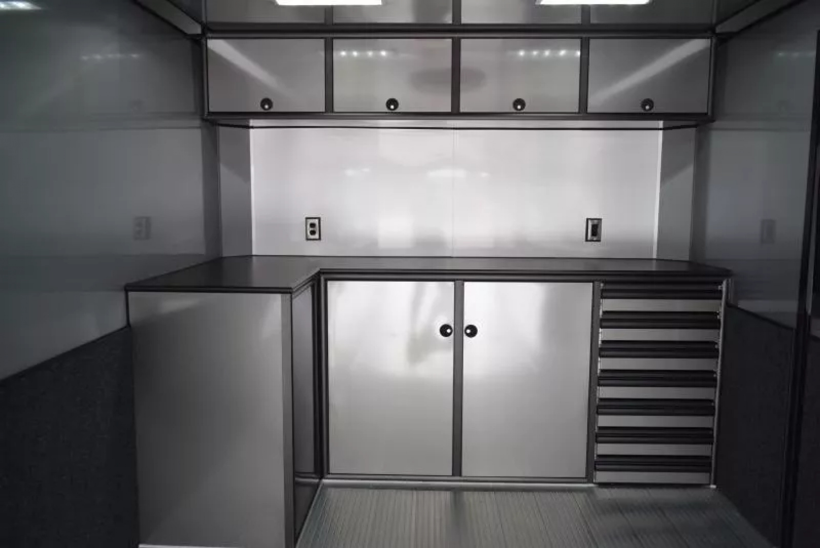 New INTECH 8.5x32 LITE SERIES ALL ALUMINUM RACE HAULER