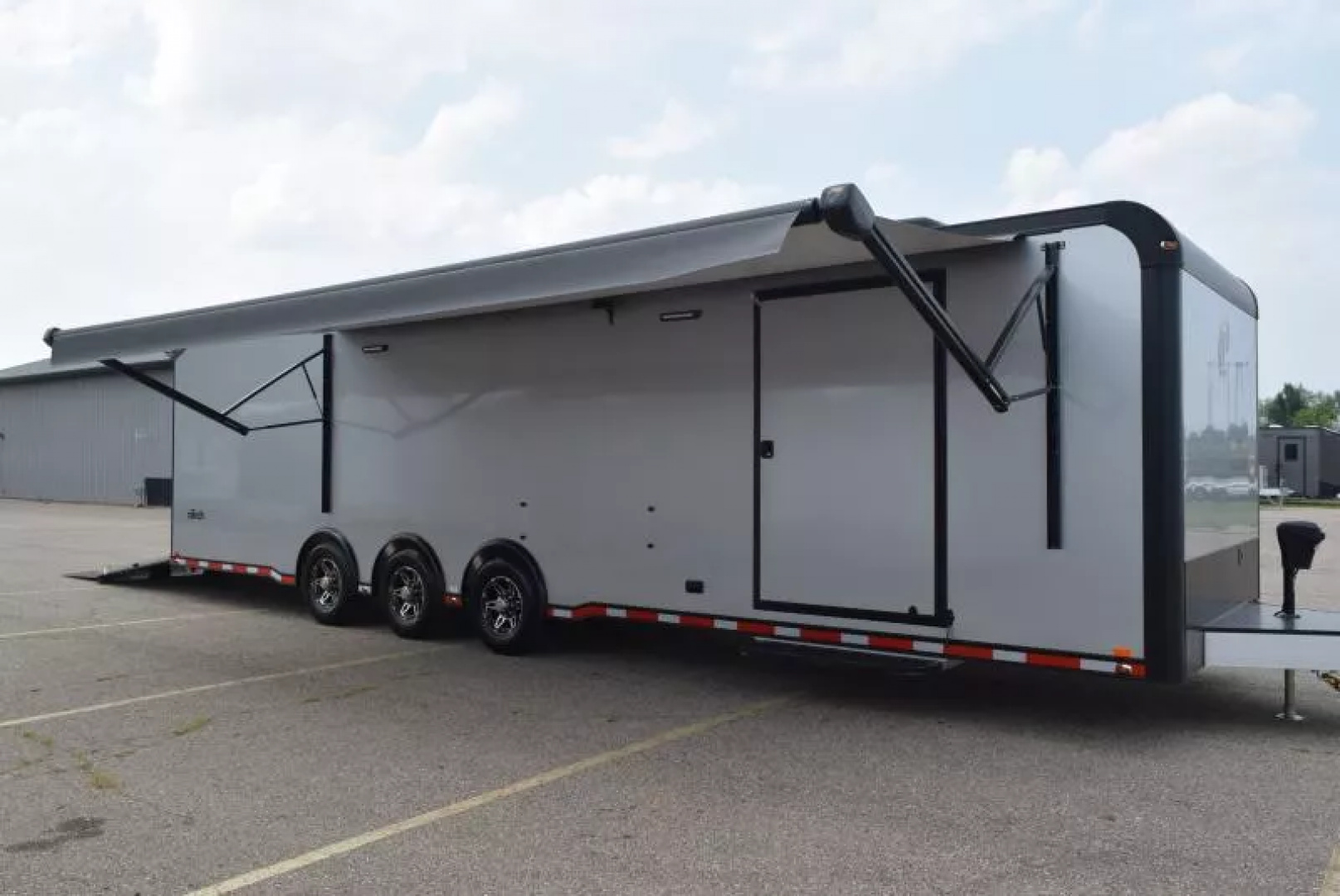 New INTECH 8.5x32 LITE SERIES ALL ALUMINUM RACE HAULER