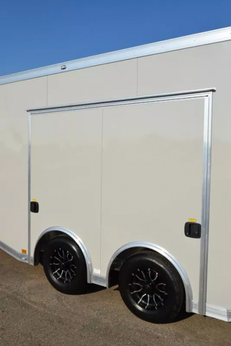 New ATC 8.5x20' ROM 400 CAR HAULER w/ PREMIUM ESCAPE DOOR