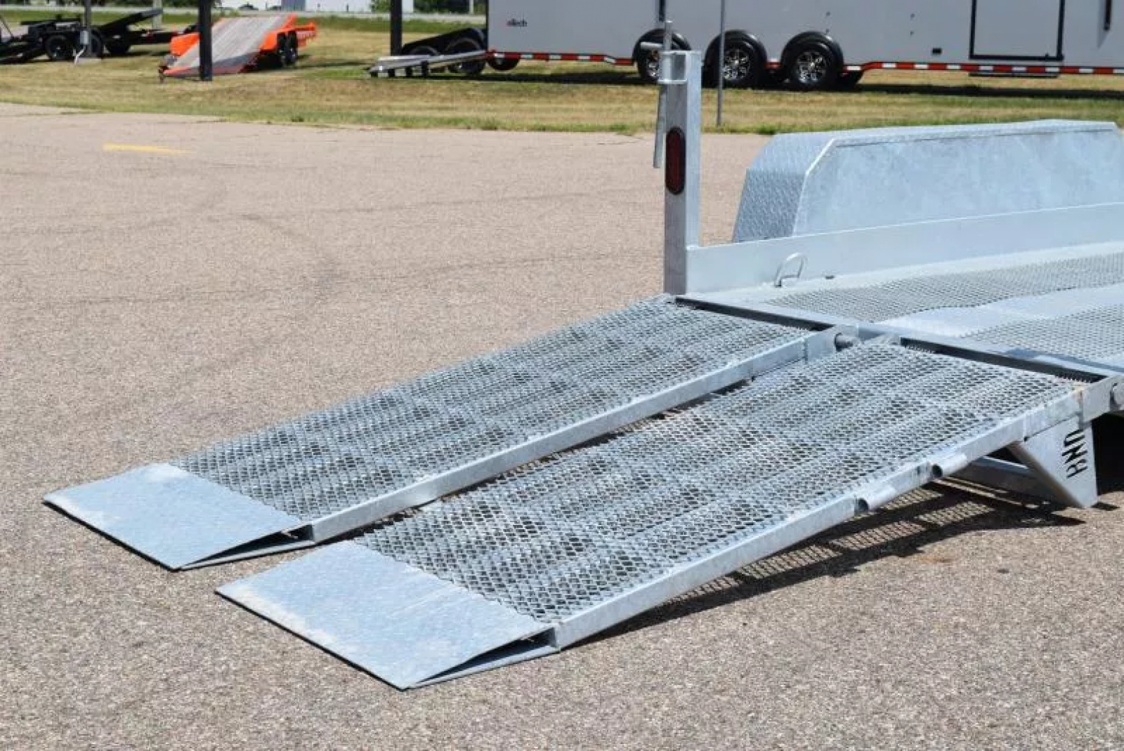 New BND 5x10 SCISSOR LIFT TRAILER w/ 5200LB AXLES **FULLY GALVANIZED**