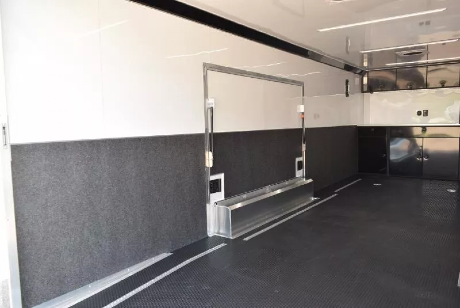 New ATC 8.5x24 ROM 500 PREMIER RACE TRAILER