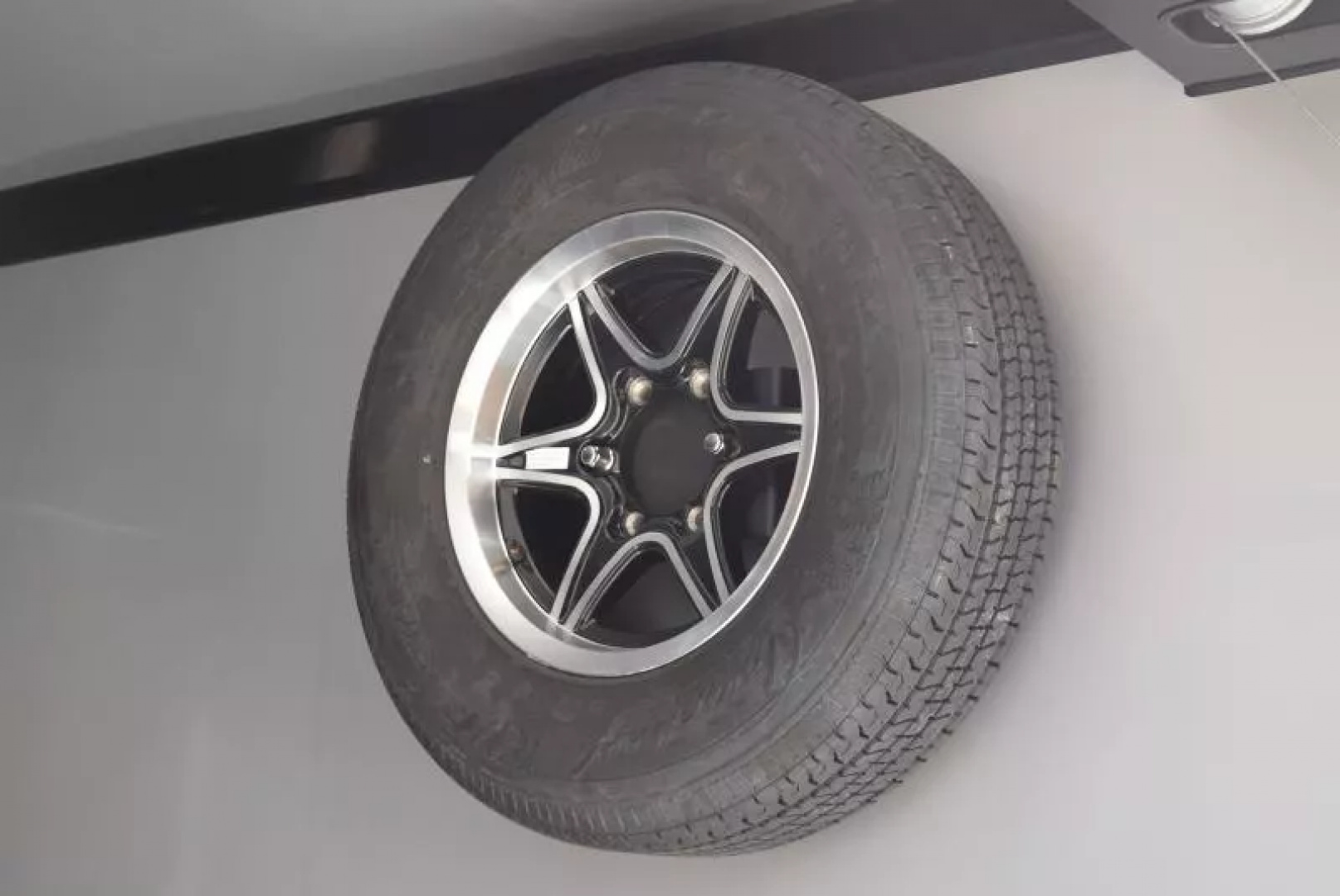 New INTECH 8.5x24 LITE SERIES ALL ALUMINUM RACE HAULER