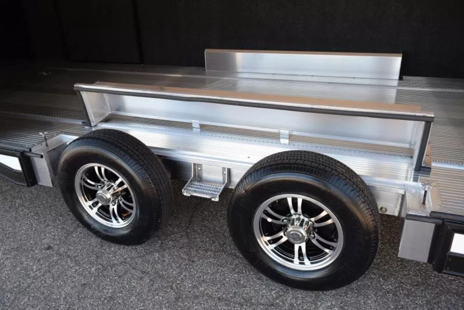 New INTECH 8.5x24 LITE SERIES ALL ALUMINUM RACE HAULER