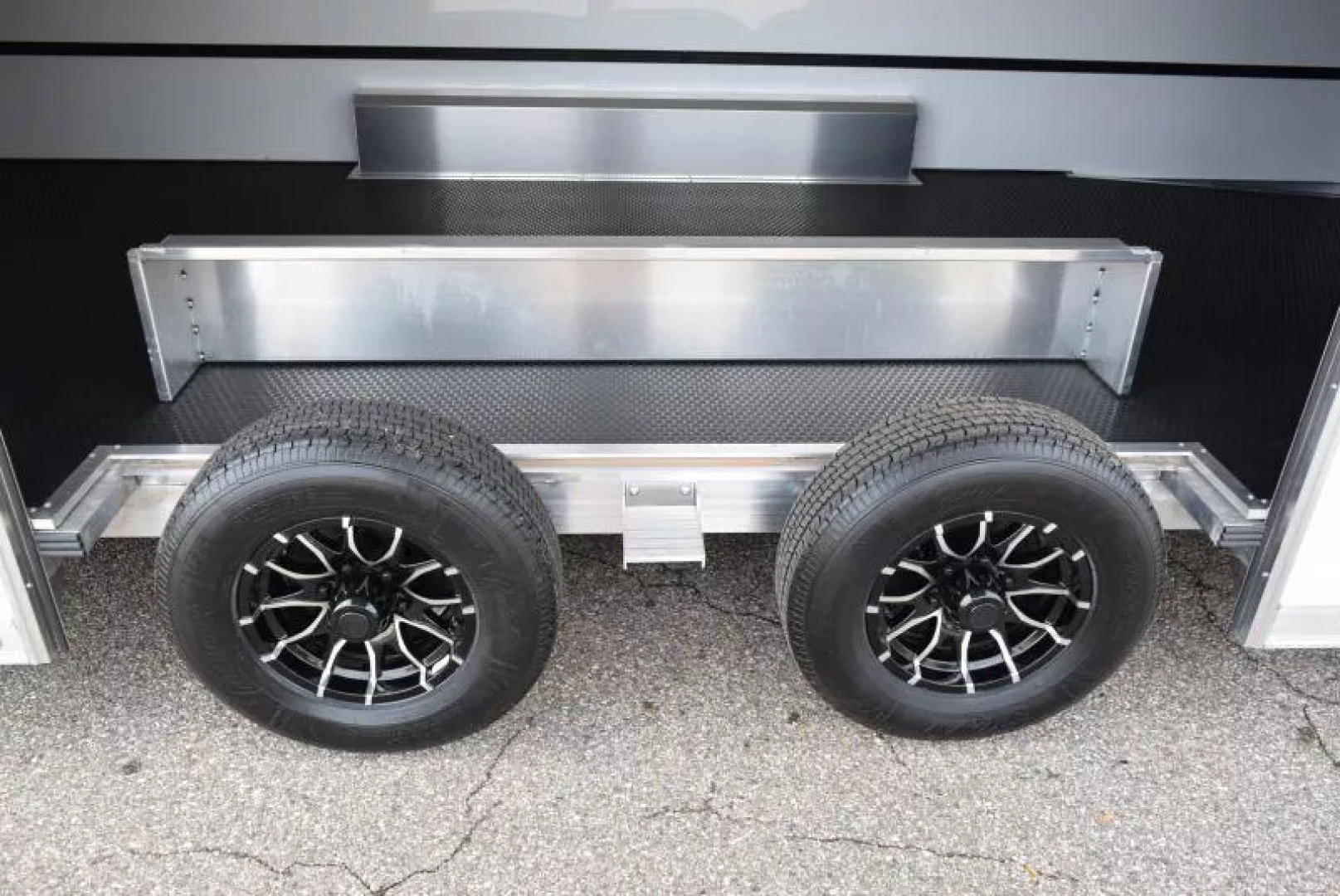 New ATC 8.5x24' ROM 450 RACE HAULER w/ PREMIUM ESCAPE DOOR & LIFETRAC SYSTEM
