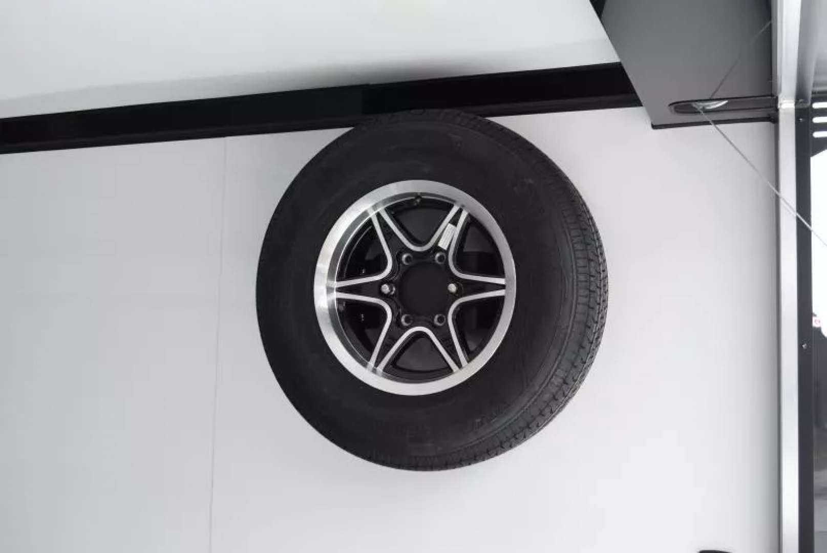 New INTECH 8.5x24 LITE SERIES ALL ALUMINUM RACE HAULER