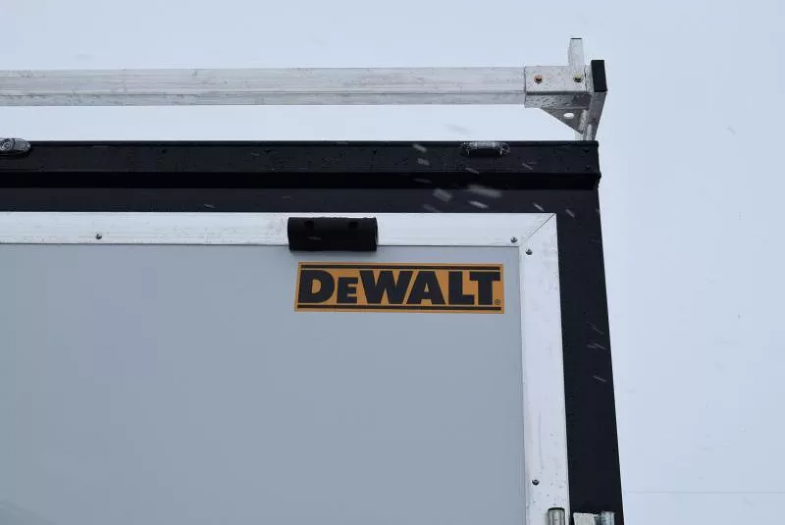 New DEWALT 8.5x16 CONTRACTOR TRAILER - .080 POLYCOR SKIN