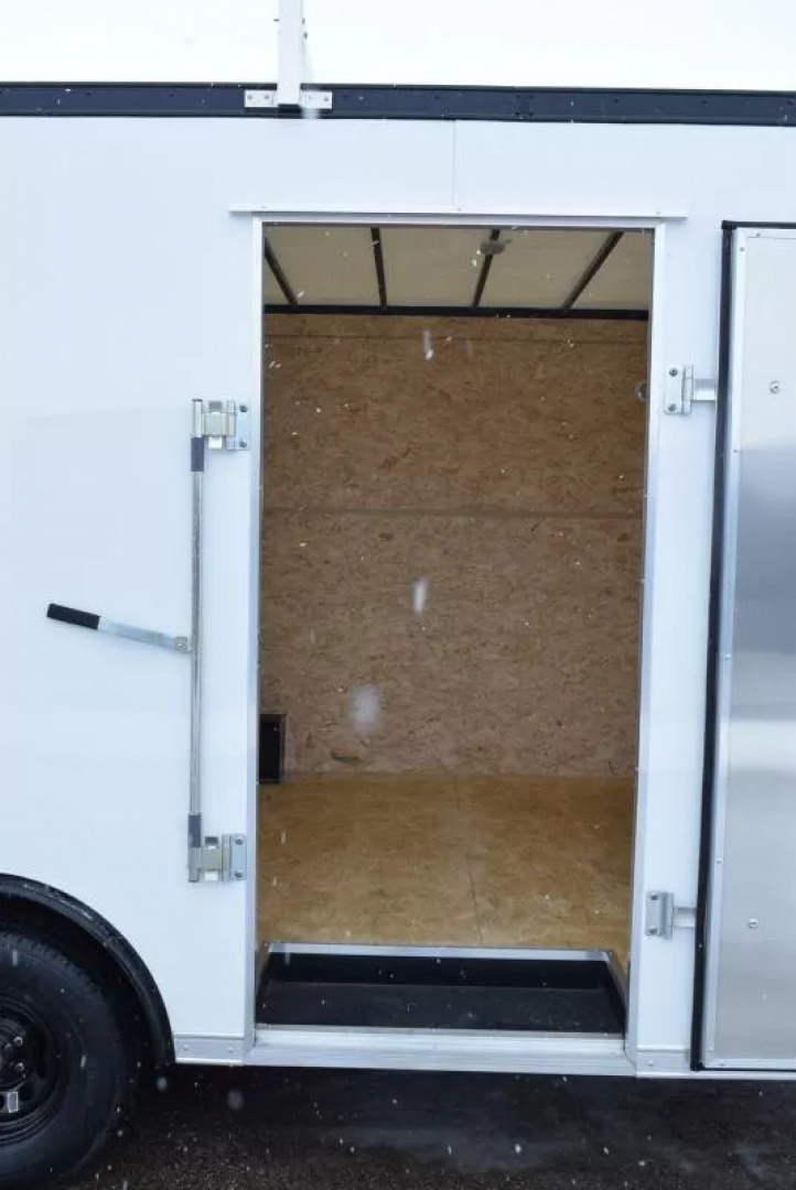 New DEWALT 8.5x16 CONTRACTOR TRAILER - .080 POLYCOR SKIN