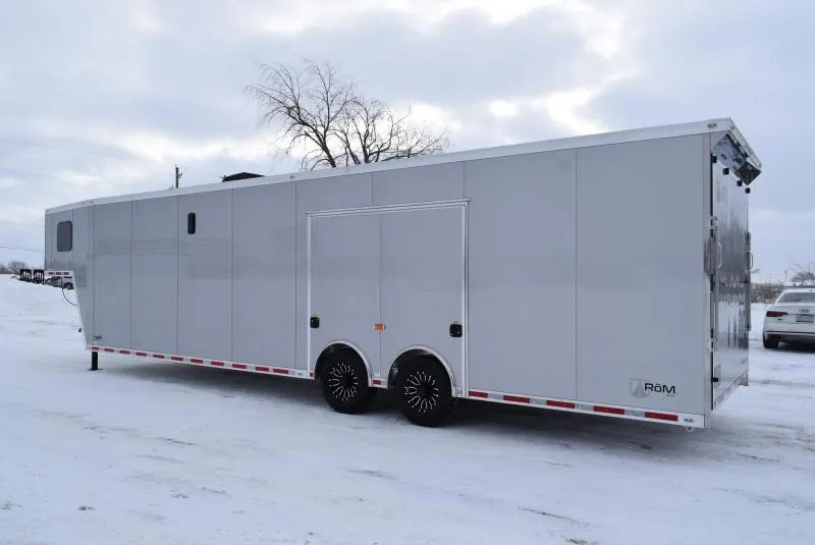 New ATC 8.5x40 GOOSENECK ROM 500 RACE HAULER