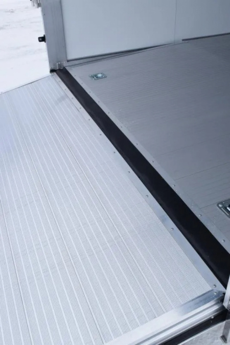 New ATC 8.5x40 GOOSENECK ROM 500 RACE HAULER