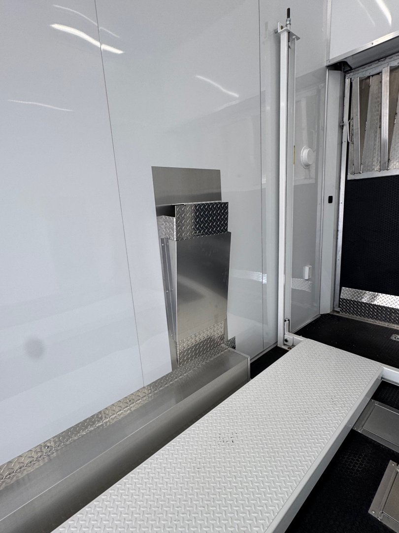 New 2026 Haulmark EGALX8528R5-S Car / Racing Trailer