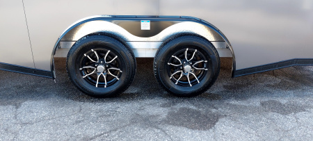 New 8 X 18 SNOWMOBILE/CAR HAULER/ENCLOSED 18' BOX + 4' V NOSE ALL ALUMINUM LIGHTNING