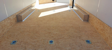 New 8 X 18 SNOWMOBILE/CAR HAULER/ENCLOSED 18' BOX + 4' V NOSE ALL ALUMINUM LIGHTNING