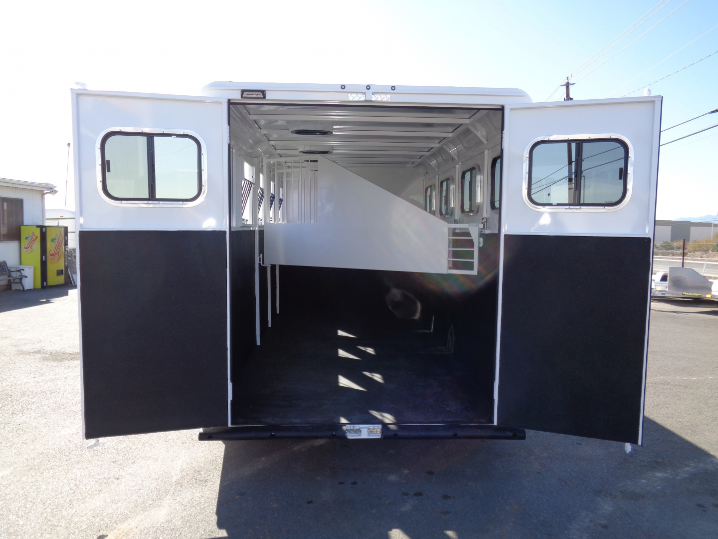 New 2026 Trails West ADVENTURE MX GN 4H Horse Trailer