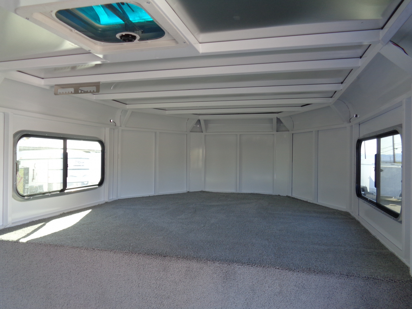 New 2026 Trails West ADVENTURE MX GN 4H Horse Trailer