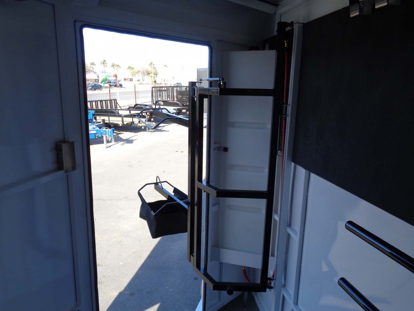 New 2026 Trails West *ADV MX II 2H * ADVENTURE MX II 2-Horse Slant Load Horse Trailer