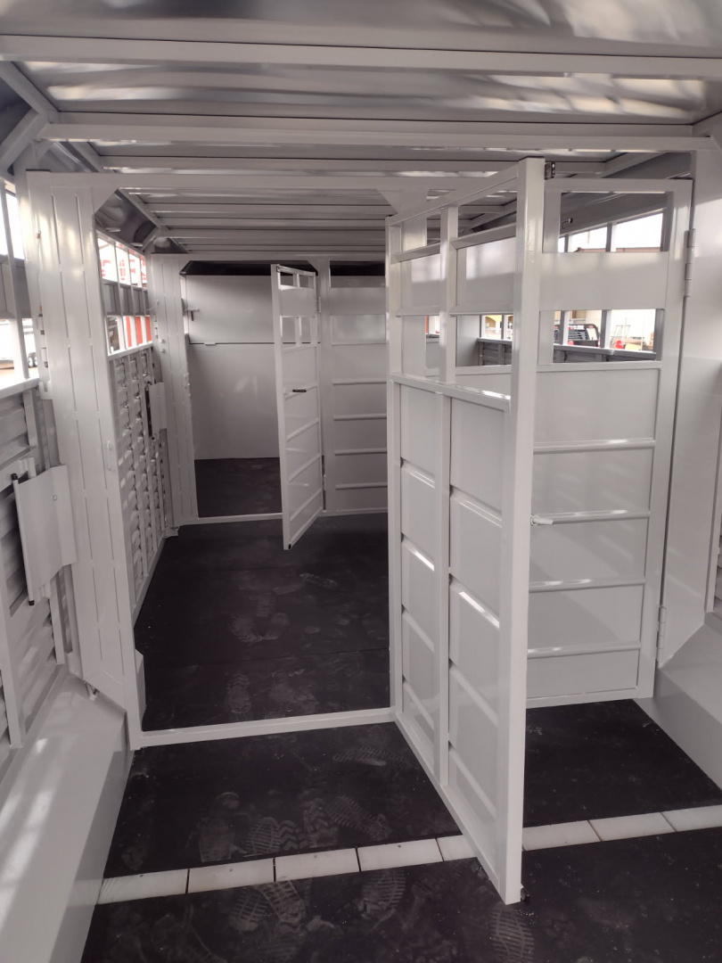 New 2026 Trails West 28' Hotshot Stock Trailer