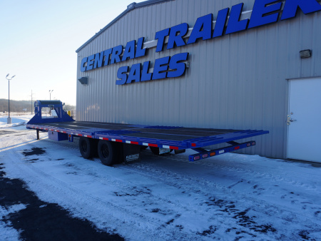 Used 2024 Diamond C Trailers 35' Gooseneck Deckover Flatbed Trailer