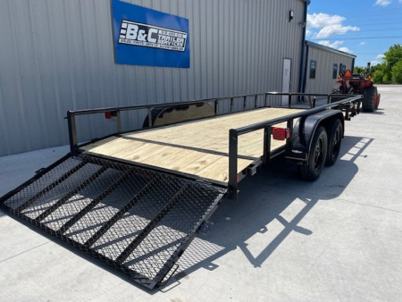 New 2026 DAVIDSON 83X18 TANDEM (2)AXLE PIPE TOP UTILITY W/36" GATE, DOVETAIL