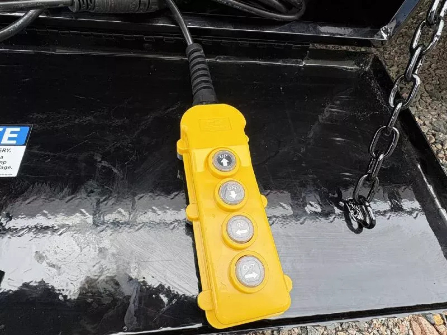 New 2026 35' Diamond C FMAX212 Gooseneck Trailer - Hyd Dove