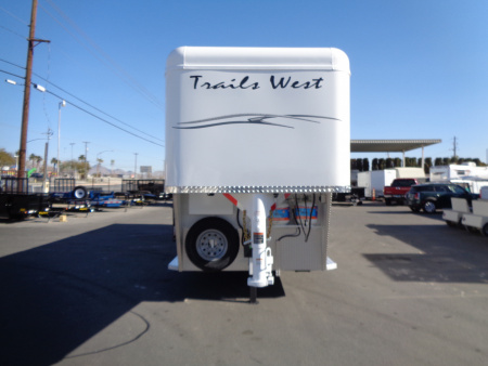 New 2026 Trails West * CLASSIC GN LQ 3-H 1212 * Classic LQ 3-Horse 1212 Side Tack GN Horse Trailer W/ Slide Out