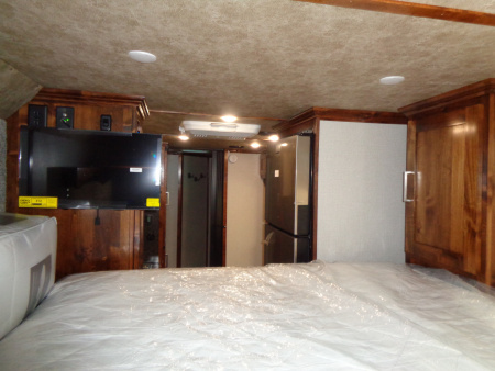 New 2026 Trails West * CLASSIC GN LQ 3-H 1212 * Classic LQ 3-Horse 1212 Side Tack GN Horse Trailer W/ Slide Out